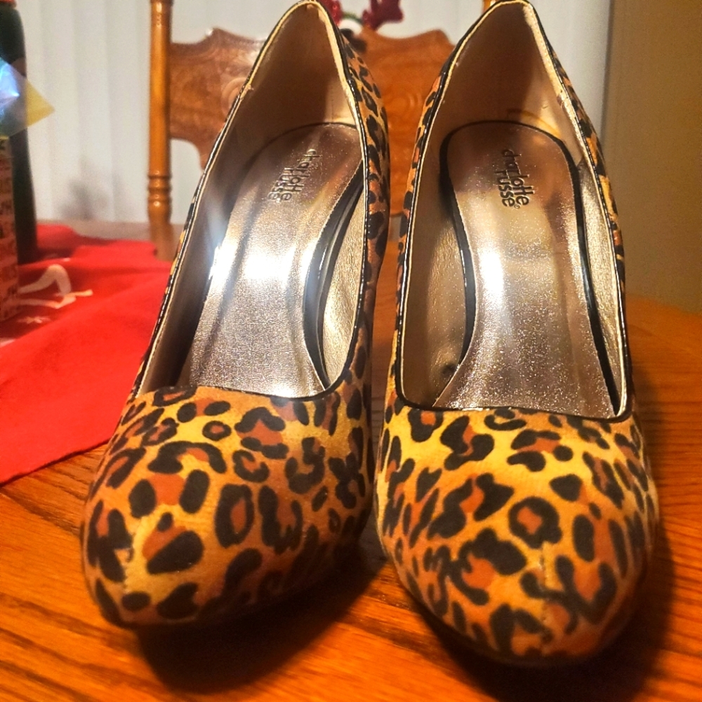 Charlotte Russe, size 9 leopard print high heels shows only worn once!